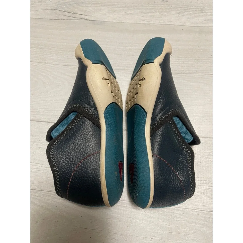 PLAE Migi navy blue‎ slip on shoe sneakers little kids size 9